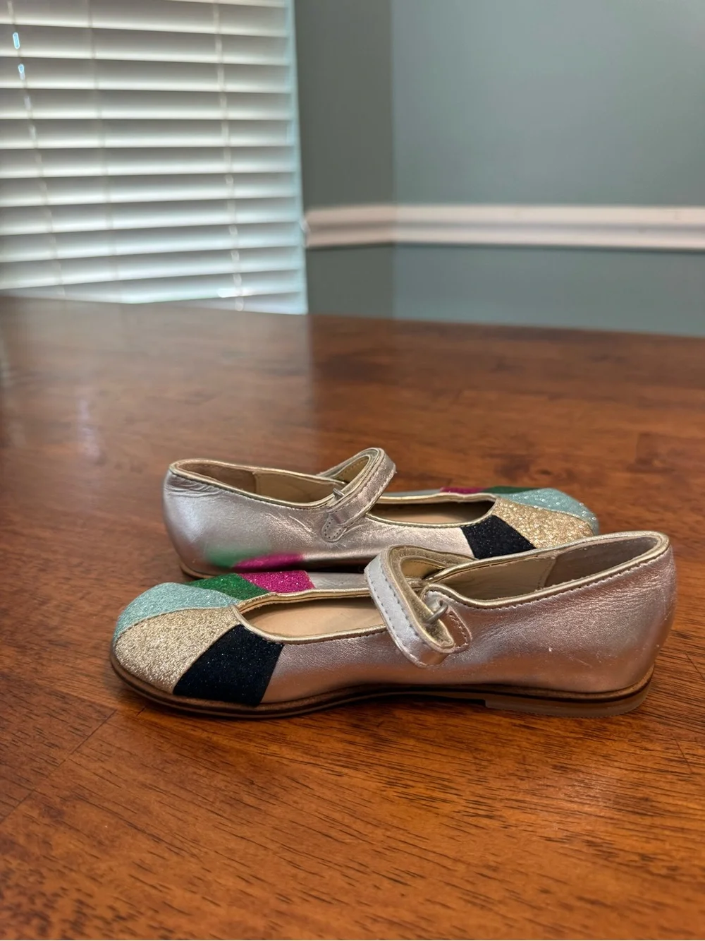 Mini Boden Silver Leather Rainbow Glitter Toe Mary Jane Shoes EU 30 US 12